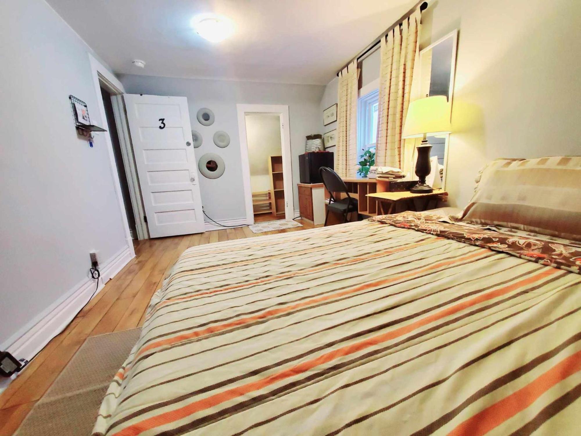 Merj'S Guest House In Wolesly Winnipeg Buitenkant foto