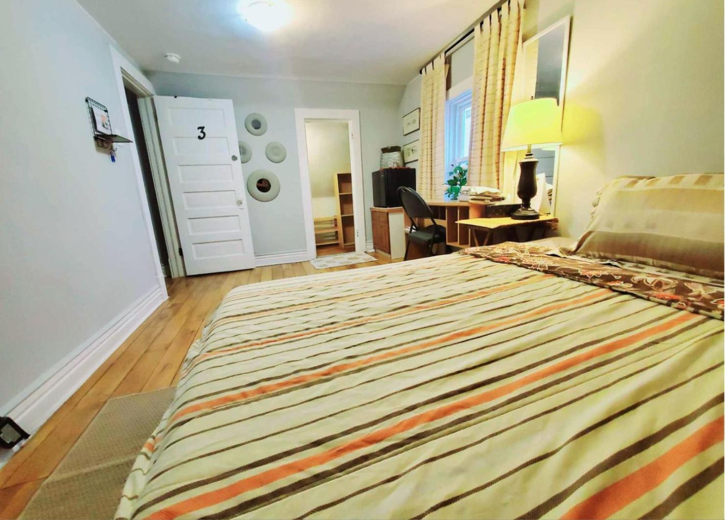 Merj'S Guest House In Wolesly Winnipeg Buitenkant foto